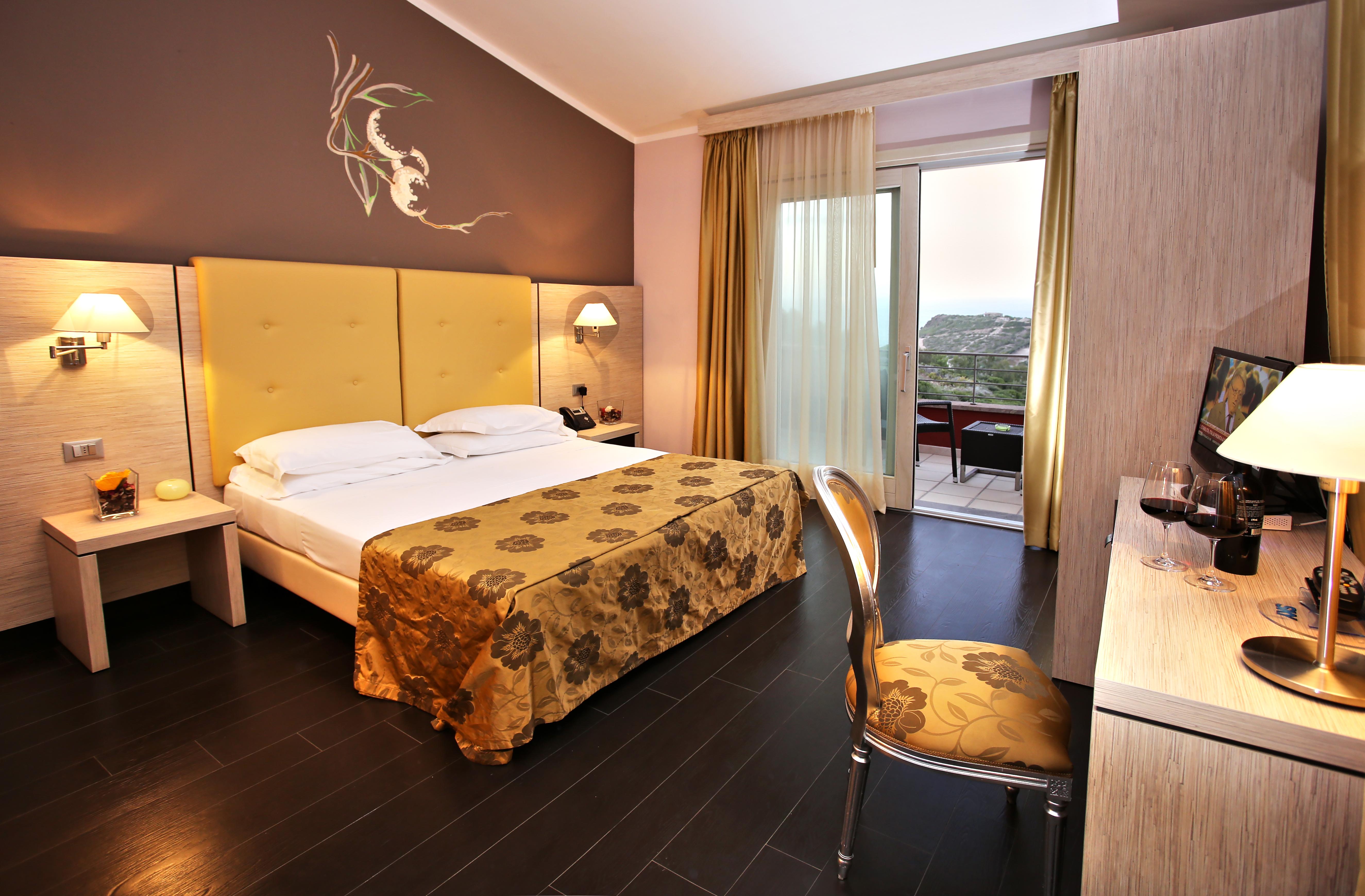 Bajaloglia Resort كاستيلساردو المظهر الخارجي الصورة