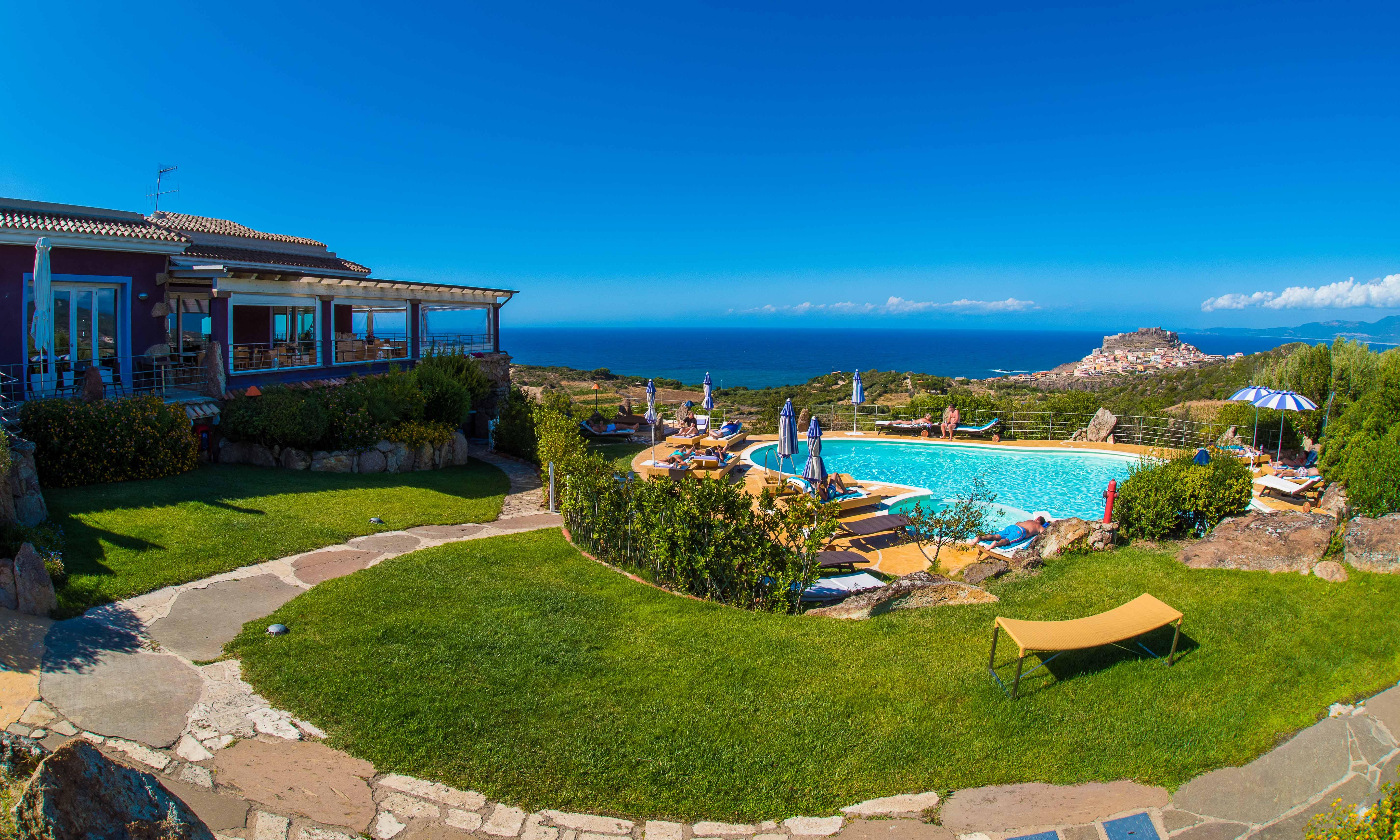 Bajaloglia Resort كاستيلساردو المظهر الخارجي الصورة