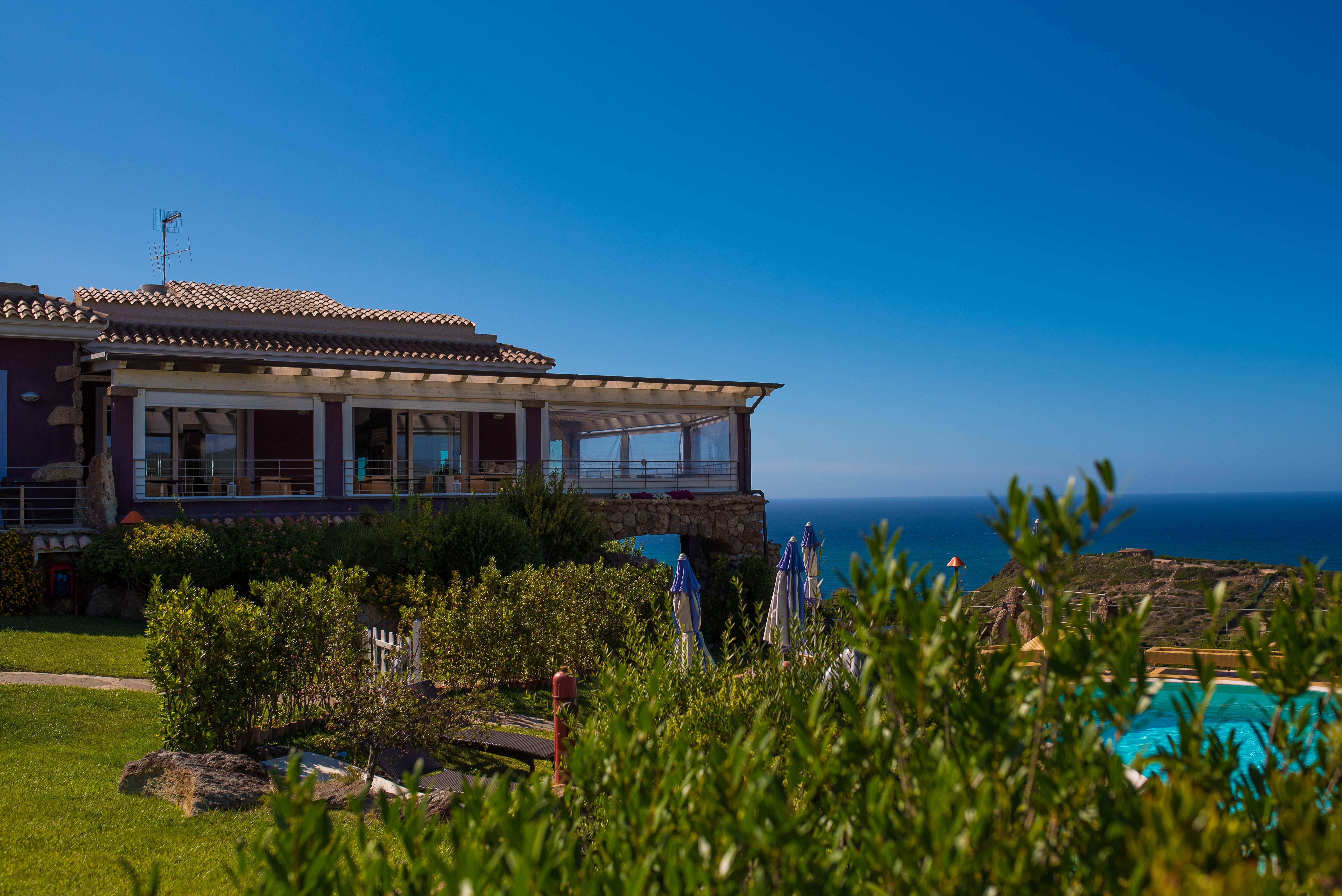 Bajaloglia Resort كاستيلساردو المظهر الخارجي الصورة