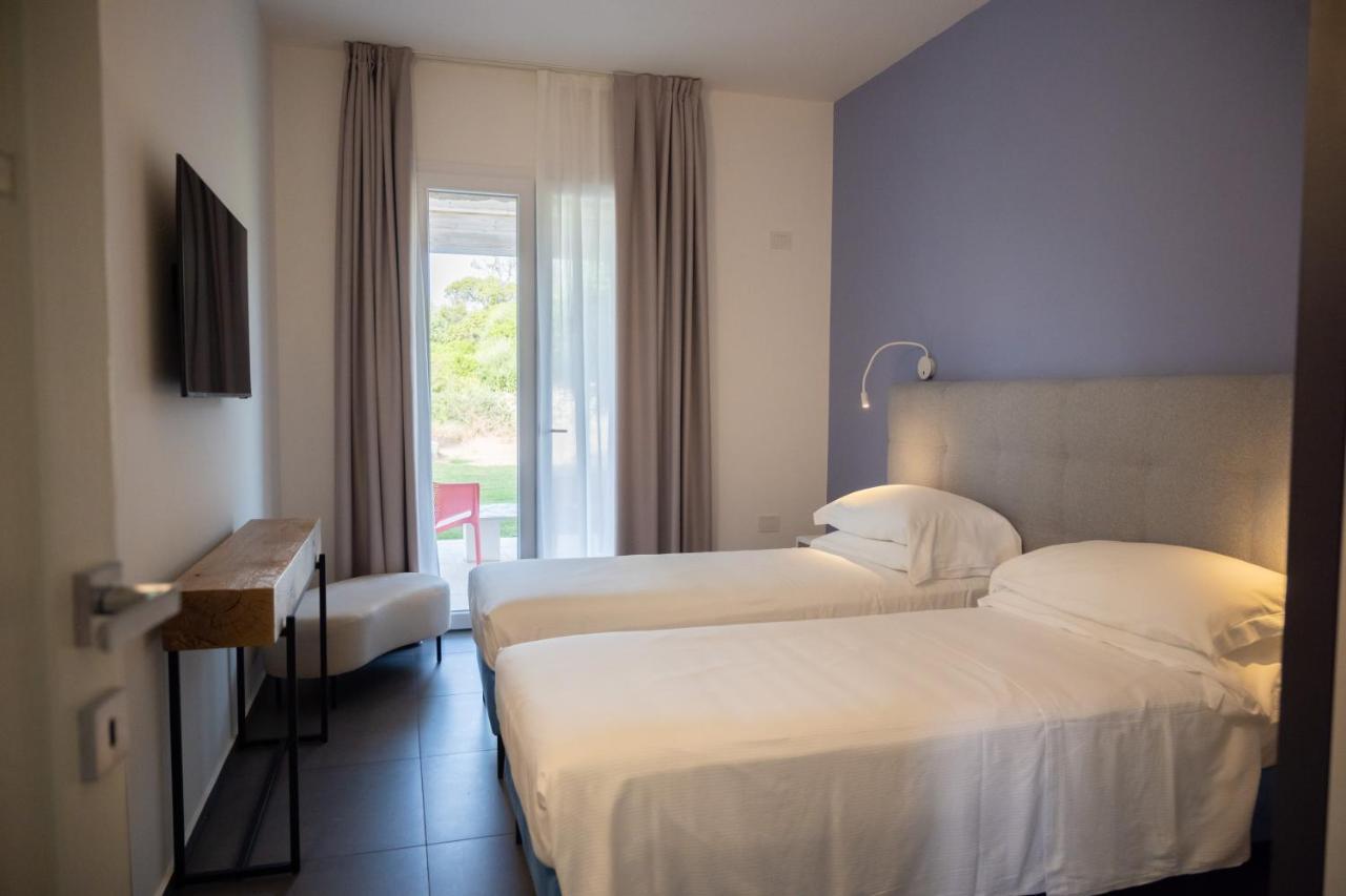 Bajaloglia Resort كاستيلساردو المظهر الخارجي الصورة